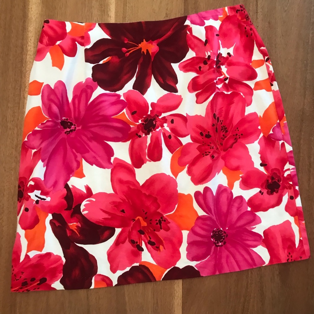 Floral Skirt Sz 18